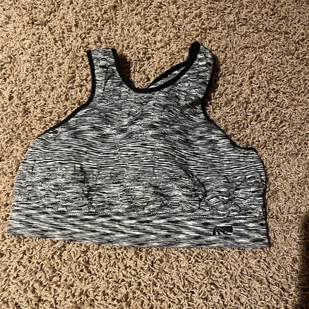 High neck lounge sports bra